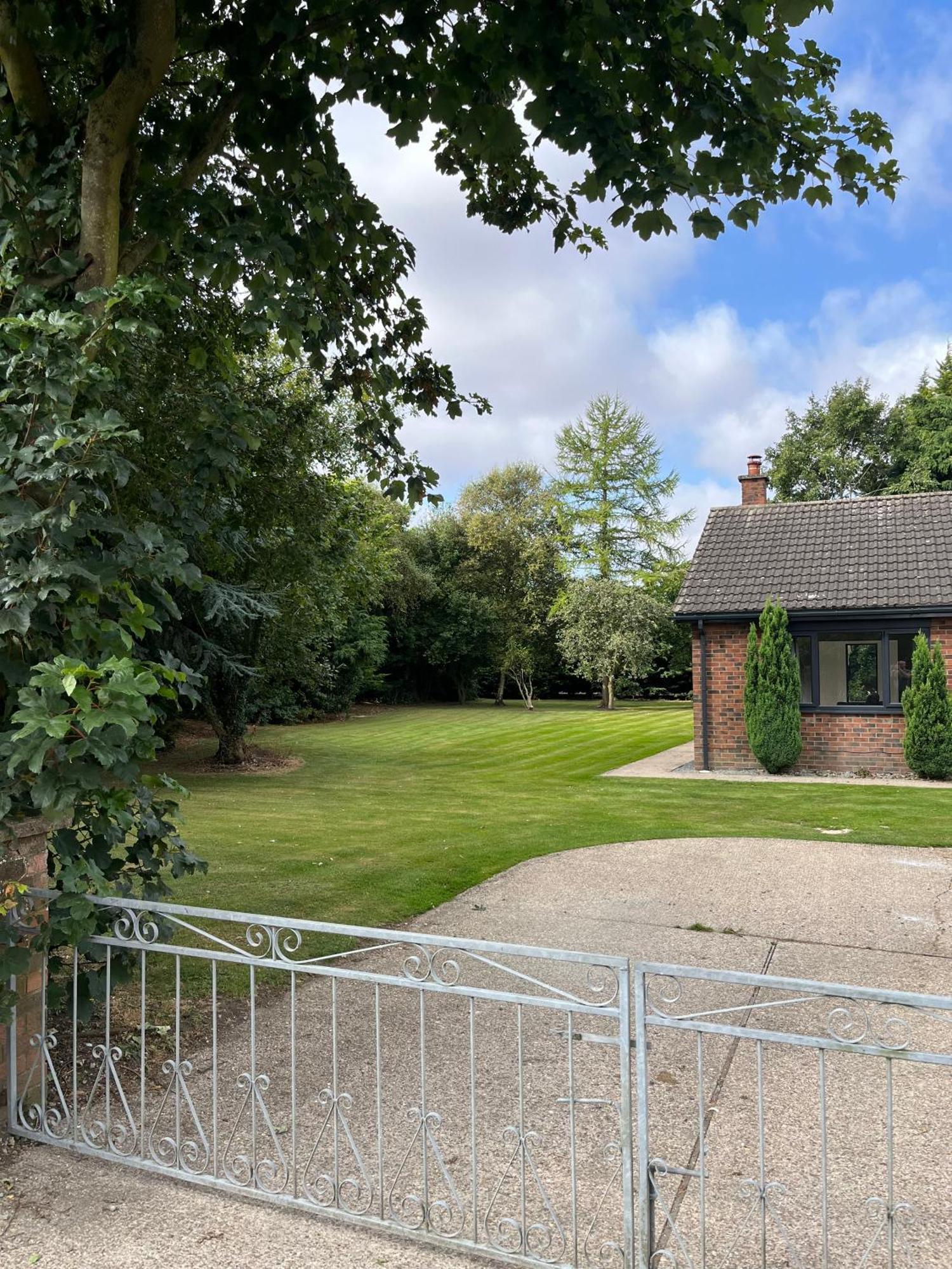 Holiday home Meadowside