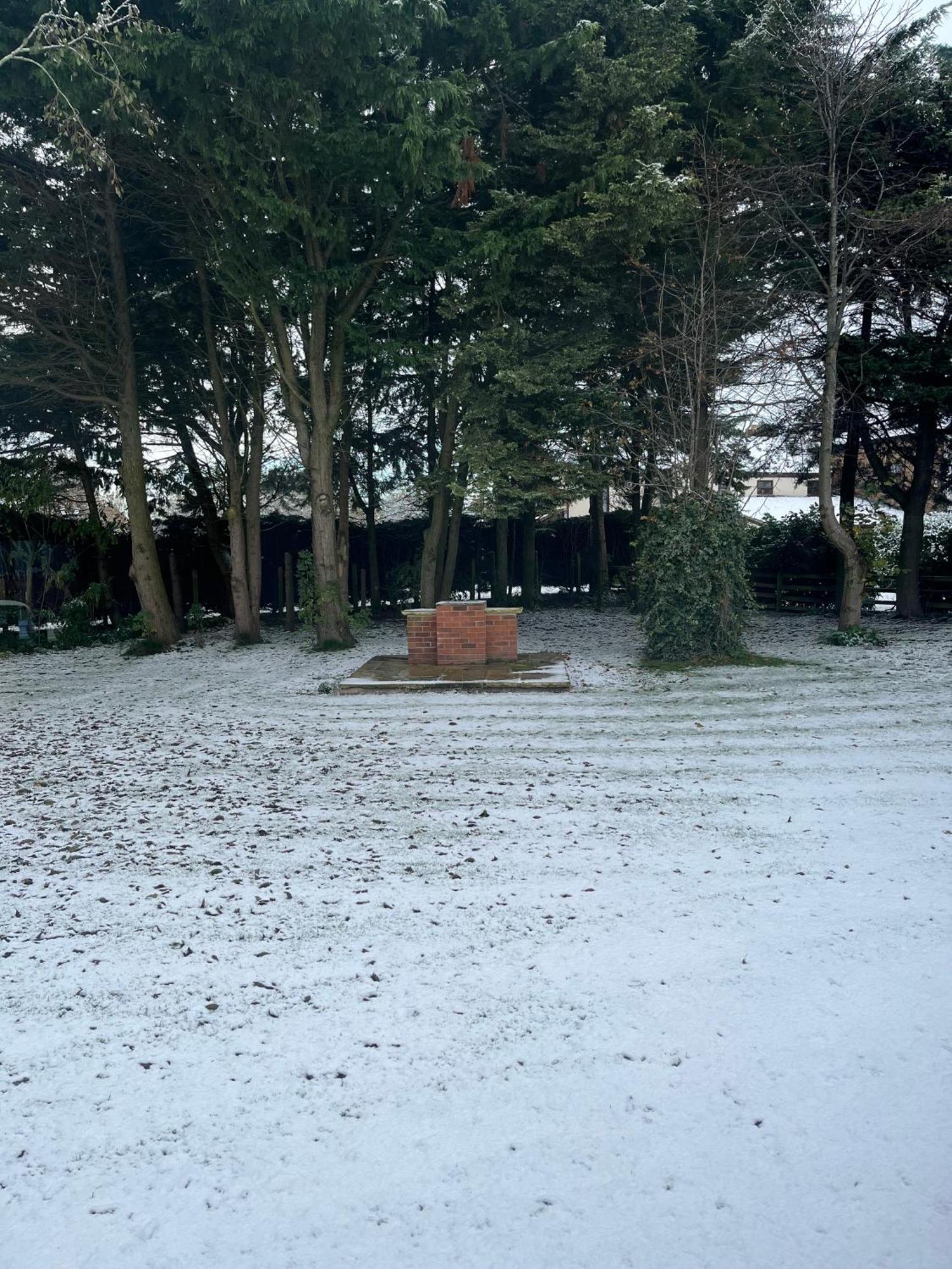 Meadowside * Weaverthorpe